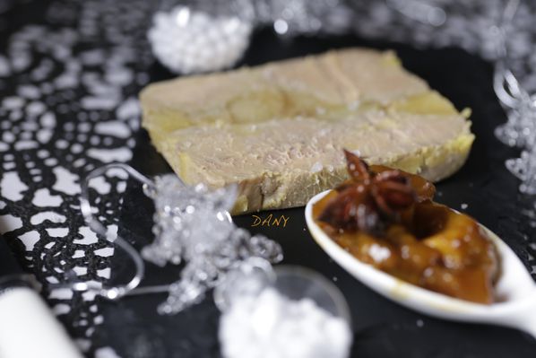 Recette de terrine de foie gras aux épices, chutney mangue