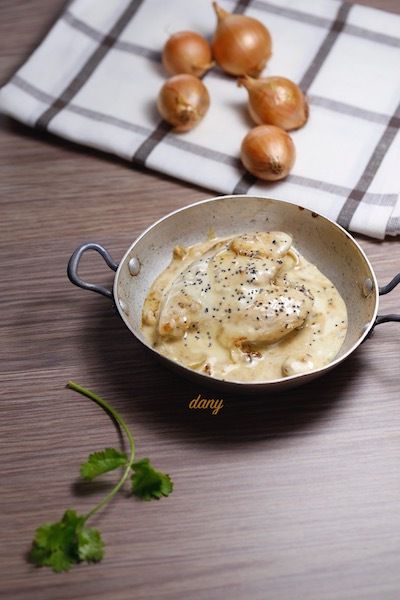 Blancs de poulet à la crème de moutarde